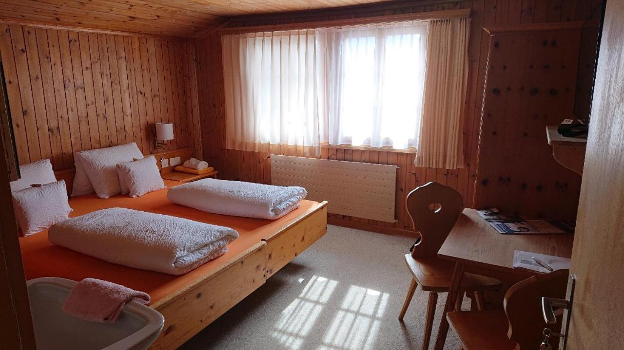 Gasthof Surselva Breil/Brigels Bagian luar foto