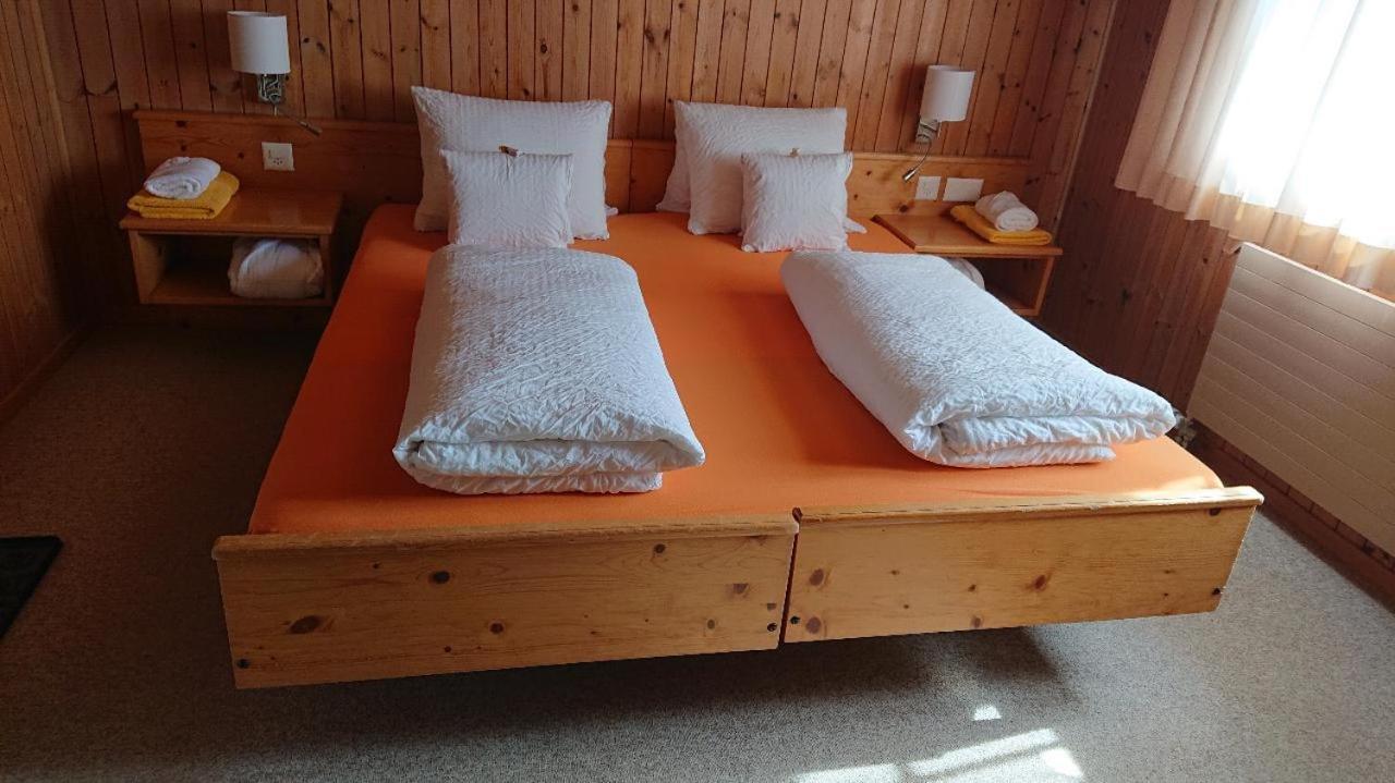 Gasthof Surselva Breil/Brigels Bagian luar foto