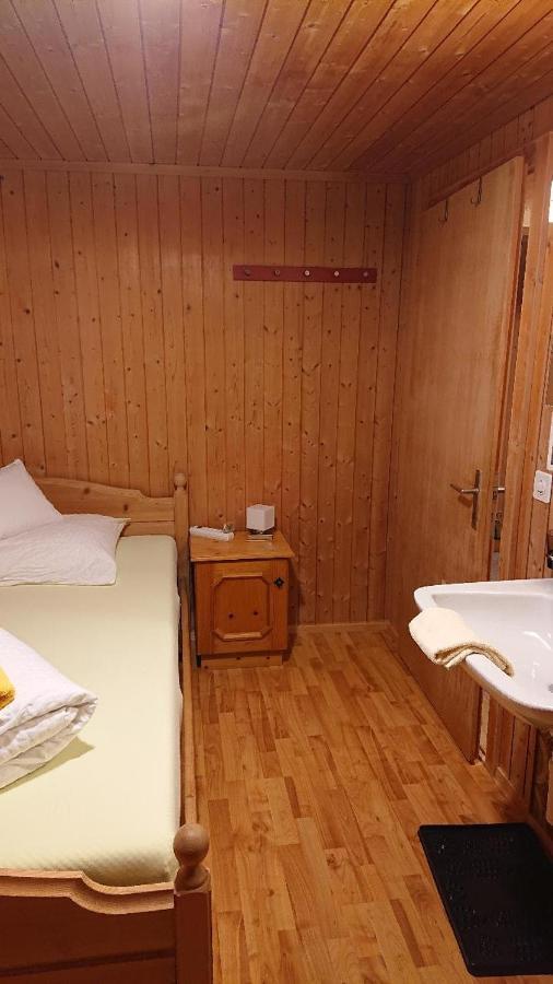Gasthof Surselva Breil/Brigels Bagian luar foto