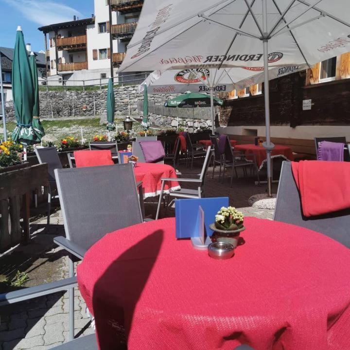 Gasthof Surselva Breil/Brigels Bagian luar foto